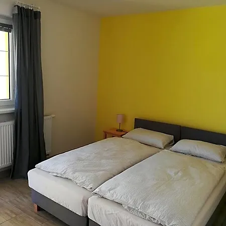 Zlatno 66 3*