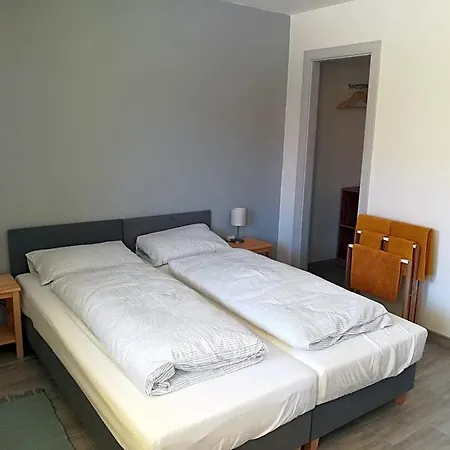Bed & Breakfast Zlatno 66